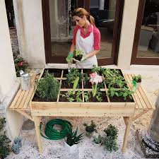 Garden Tables Help You To Grow Veggies