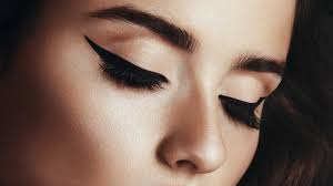 common eyeliner mistakes and how to fix
