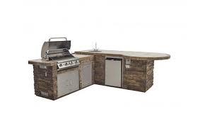 bbq islands and outdoor kitchens
