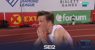 And a diamond league winner. Karsten Warholm Makes History And Breaks The World Record For The 400m Hurdles The News 24