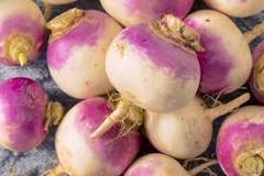Do cooked turnips taste like potatoes?