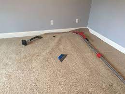 1 carpet stretching services call