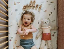 30 monthly baby photo ideas pottery