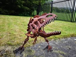 Rusty Metal Dinosaur Allosaurus 3d