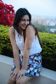 Beauty Galore HD : Prabhajit Kaur Hot Stylish And Dashing Mini Skirt