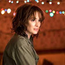 stranger things winona ryder cried for