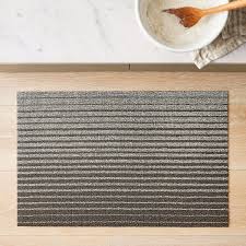 chilewich domino stripe floor mat