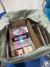 tya 6155 makeup kit premium set at rs