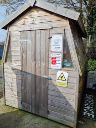 8 x 6 double potting shed ex display
