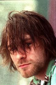 Long hair naturally lends itself to a middle part. Kurt 1993 Kurt Cobain Foto 39380641 Fanpop Page 5