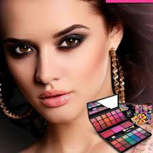 halal fashionista makeup kit from brand