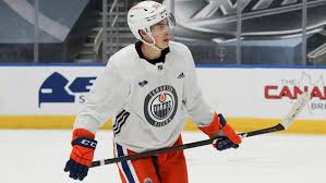 However, the whole concept is that these are retro jerseys, so it makes sense to acknowledge the heritage of the franchise. Blog Oilers Prepare To Wear New Reverse Retro Uniform