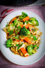 thai vegetable stir fry in 15 minutes