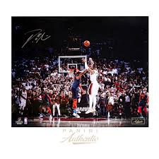 (born july 15, 1990) is an american professional basketball player for the portland trail blazers of the national basketball association (nba). Damian Lillard 16x20 Dame Time Autographed Photo Limited Edition To 100