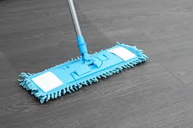 how to clean laminate floors best