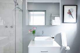 If you are trying to brighten your gray bathroom, use a softer gray paint with a bit of gloss to it. 23 Ideas For Beautiful Gray Bathrooms