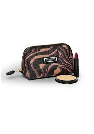 otis batterbee small beauty make up