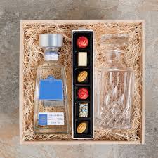 simply grand liquor and truffle box