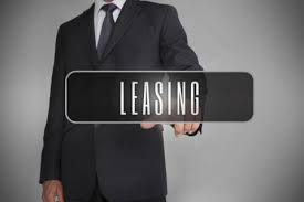 Leasing) adalah kegiatan pembiayaan dengan menyediakan barang atau modal yang dilakukan selama jangka waktu tertentu, baik dengan hak opsi (finance lease) maupun tanpa hak opsi (operating lease). Fiqih Transaksi Leasing Sewa Guna Usaha Dengan Hak Opsi