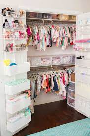 cómo organizar armario bebe