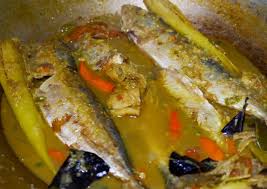 1/2 kg ikan kembung mata belo 3 buah cabai hijau besar 5. Resep Rahasia Pindang Ikan Kembung Praktis Resep Masakanku