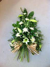 There are many flowers to choose from for a funeral. Pin By Sophie Davies On Floristry Funeral Flowers Funeral Flower Arrangements Funeral Floral Arrangements