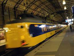 NS vanaf 2023 met snellere trein naar Noord-Nederland, ondanks ongeschikt  spoor