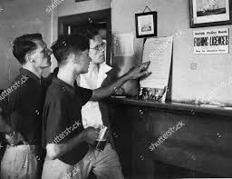 Boys Seen Looking Weather Chart Saloon Waveney Editorial