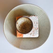 eastern glazes the provenance of
