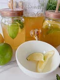 iced lemon honey mint green tea with