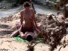 Zwei Paare Am Strand 1 Handy Pornos - NurXXX.mobi