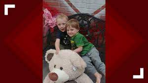 Lainey and levi drowning accident, lainey wilson, lainey and levi, laineygossip, lainey 20475 likes · 11985 talking about this. Cedar Creek Family Devastated After Twin Boys Found Unresponsive In Pool Kvue Com