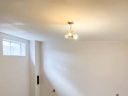 the best white ceiling paint for diyers