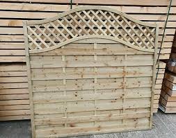 Arched Lattice Fence Panel Omega