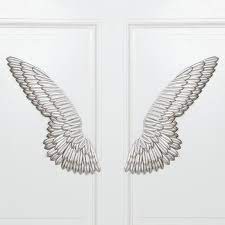 Metal Angel Wings Wall Decor In Silver