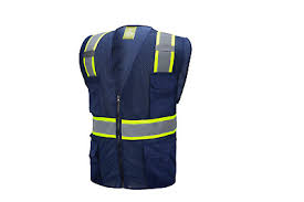 Solid material makes the hi vis clothing lightweight and durable perfect for wearing on top of clothing, while the pockets create extra storage space for. Gogo Safety Vest High Visibility Reflective Tape With Multi Pockets Pen Dividers 8 34 Picclick