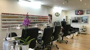 best salons for acrylic nails in penge