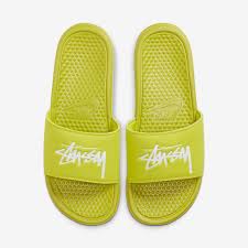 See more ideas about nike slides, nike slippers, nike sandals. Stussy Nike Benassi Slide Release Date Sneakernews Com