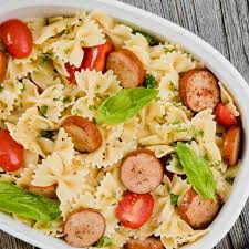 Sweet apples, chicken sausage and plenty of cheese come together for this hearty fall mac and cheese fit for a crowd. Chicken Apple Sausage North Country Smokehouse