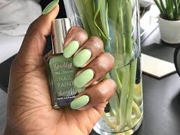 hot nail trend for spring summer 2021