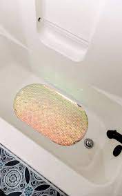 clean bath mats with suction cups