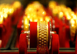 gold traded for rs 72 500 per tola new