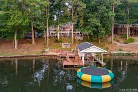 with boat dock homes in lake
