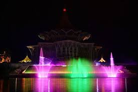 Latest darul hana musical fountain schedule can be checked from google.com or waterfront official page at waterfront.official welcome to kuching, sarawak! Tarikan Terbaharu Tebingan Kuching Lebih Indah Dengan Darul Hana Musical Fountain Destinasi Mstar