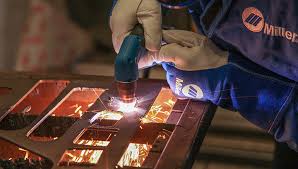 Home made steady guide for hand held plasma cutter. 8 Plasma Cutting Tips To Improve Results