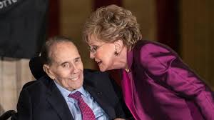 Dole, who served in the senate with biden for more than two decades, was described by the white house as a 'close friend'. Kwpg1rbw4gogim