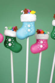 Whichever design you pick, this treat will surely impress! 30 Best Christmas Cake Pops Easy Christmas Cake Pop Recipes