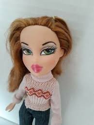 This hair color works especially well for women with blue or green eyes, as the contrast complements their natural. Blonde Bratz Doll Long Hair Green Eyes 2001 Mga Ebay