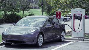 Türkiye'ye Supercharger'lar geliyor: Tesla 10 ayrı noktada hızlı şarj  istasyonu kuracak