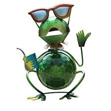 Solar Light Frog Metal Frog Statue Lawn